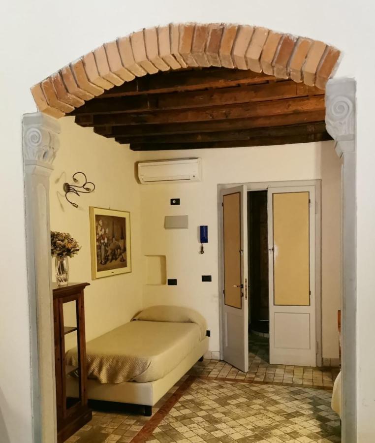 Bed and Breakfast Angolo Del Poeta Bergamo Exterior foto